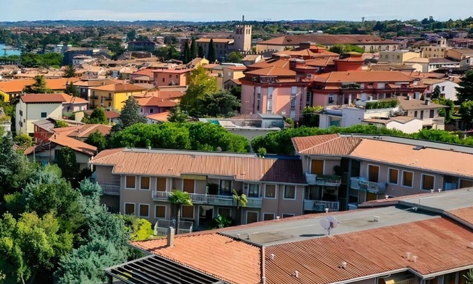 Desenzano del Garda Apartment | Desenzanoloft Gardastar