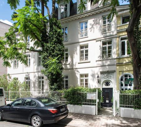 Westend-Sud Apartment | DIRAZI Guesthouse & Apartments GmbH