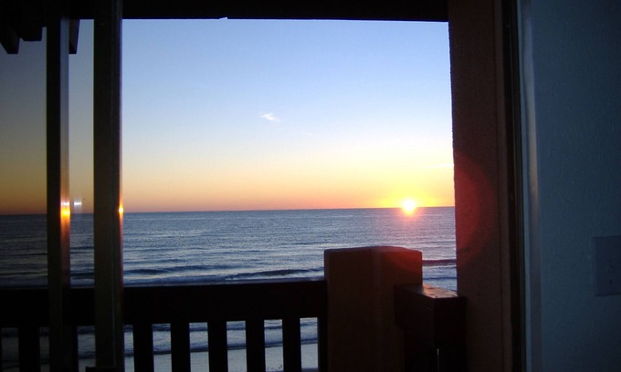South Padre Island Condo | DIRECT BEACH FRONT condo with stunning views of the Gulf of Mexico