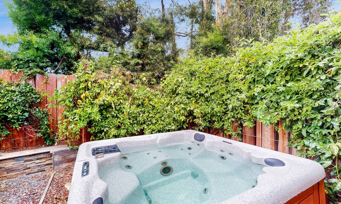 Spring Valley House | Discover outdoor paradise at this Spring Valley oasis with a hot tub, BBQ island
