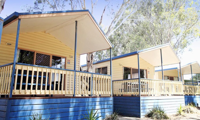 Echuca Village Hotel | Discovery Parks - Echuca