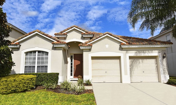 Windsor Hills Villa | Disney Five Star Pool Villa Home at Windsor Hills