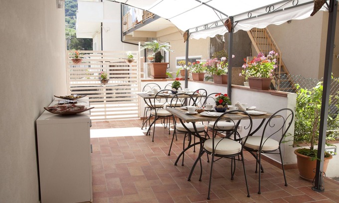 Tropea Bed & Breakfast | Donna Rosa Accommodation