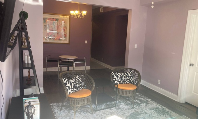 Boystown Bed & Breakfast | Dorothy's