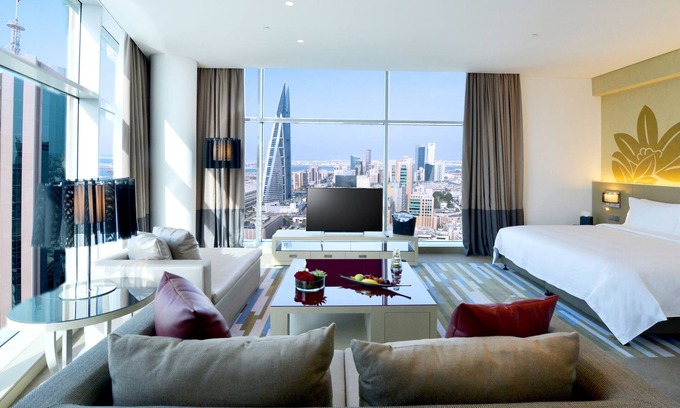 Manama Center Hotel | Downtown Rotana