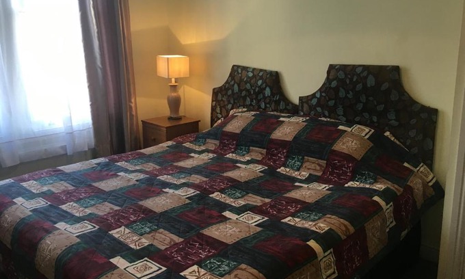 South Richmond Hotel | Dukes Head Inn