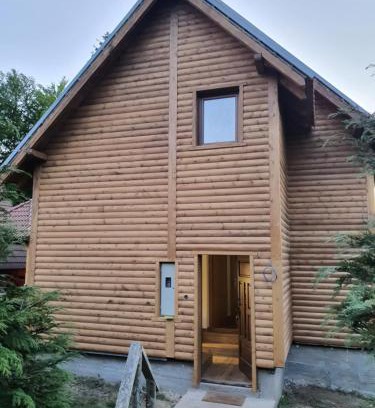 Bajina Basta Ski Chalet | Dzemper Cottage House