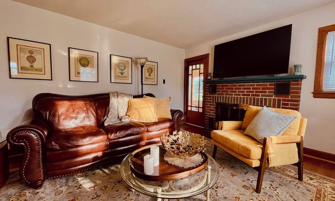 Edinburg House | Echoes of Edenburg
