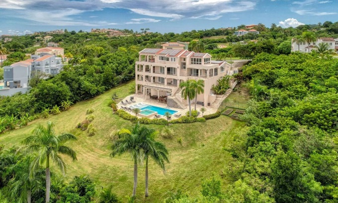 Candelero Abajo Resort | Eco-Friendly Luxury Mansion, Incredible Ocean Views . The Very Best!
