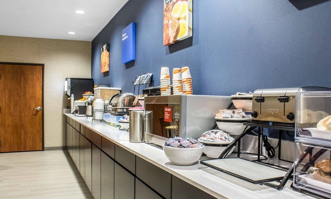 Ankeny Hotel | Econo Lodge Ankeny - Des Moines