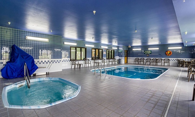Luverne Hotel | Econo Lodge Luverne I-90