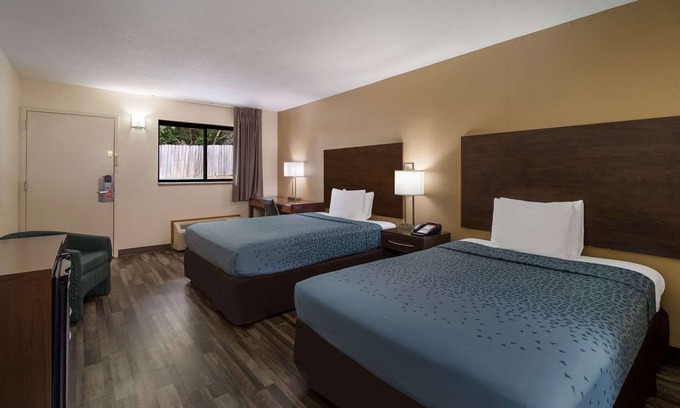 Martin Hotel | Econo Lodge Martin