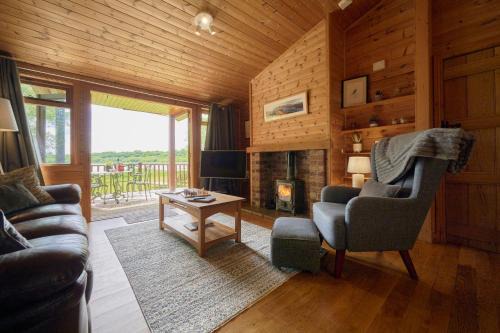 Thurstonfield House | Egret Lodge with Hot-tub