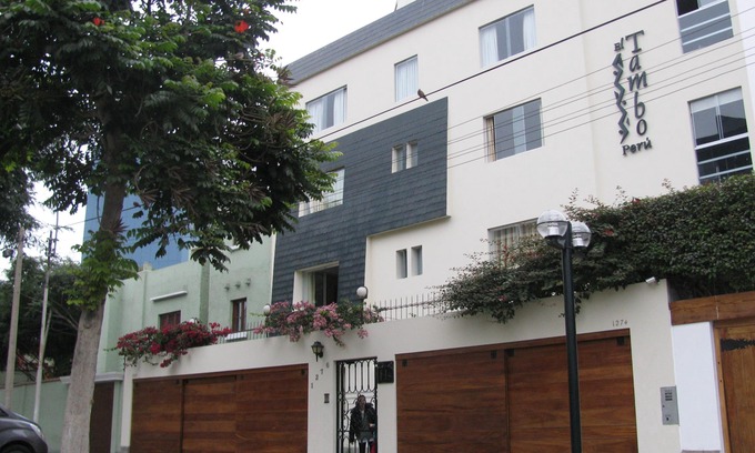 Leuro Hotel | El Tambo 1