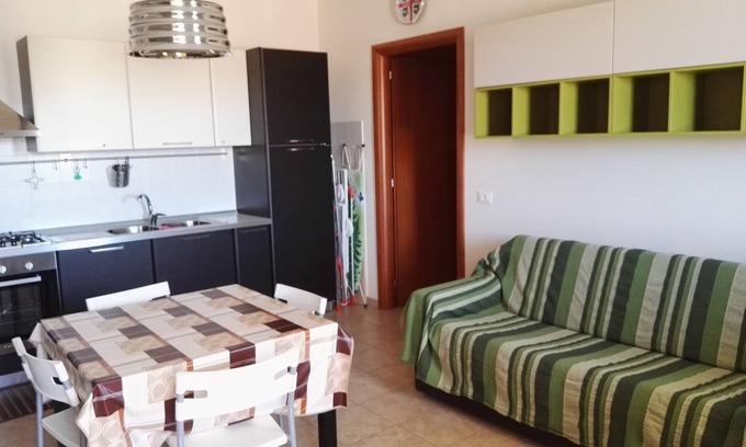 Giba Apartment | Elegante bilocale nel sud Sardegna a 10 minuti da Porto Pino IUN P5434