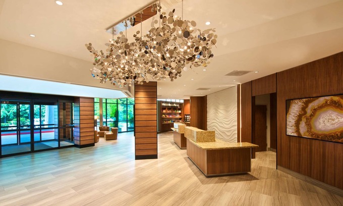 Tigard Hotel | Embassy Suites by Hilton Portland Tigard
