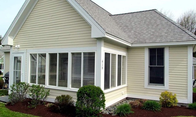 Summer Village Cottage | Enjoy our super "cute" Summer Village cottage!