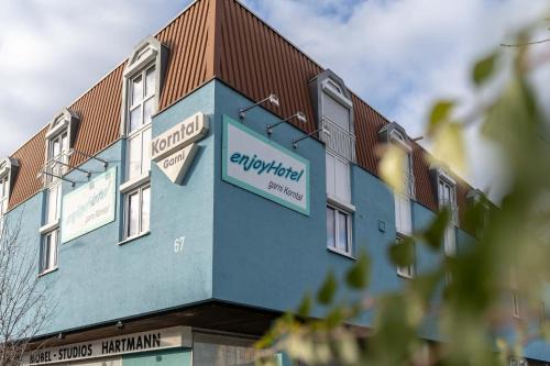 Korntal-Munchigan Hotel | enjoyHotel garni Korntal Stuttgart b&b Parkplatz Sprinter Penny eTank