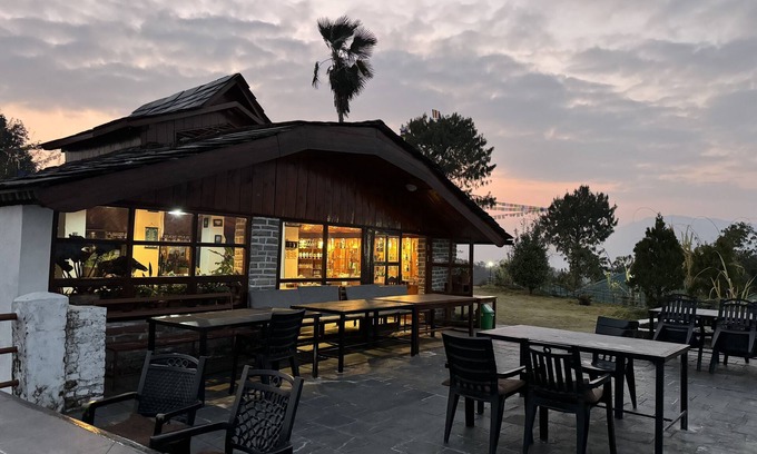 Pokhara Hotel | ES Deurali Resort.