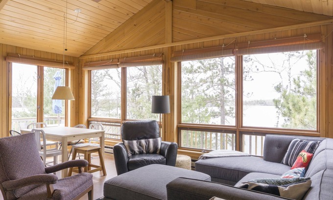 Nevis Cabin | Escape to this private, charming, up north cabin overlooking 8th Crow Wing Lake