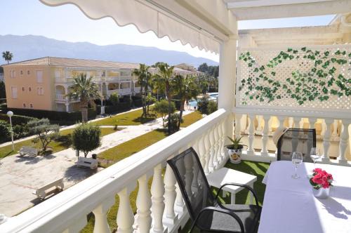 Denia Apartment | Estrella Blanca I, 2 dormitorios, by Bookindenia