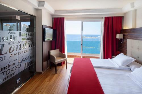 Illetas Hotel | Europe Playa Marina - Adults Only
