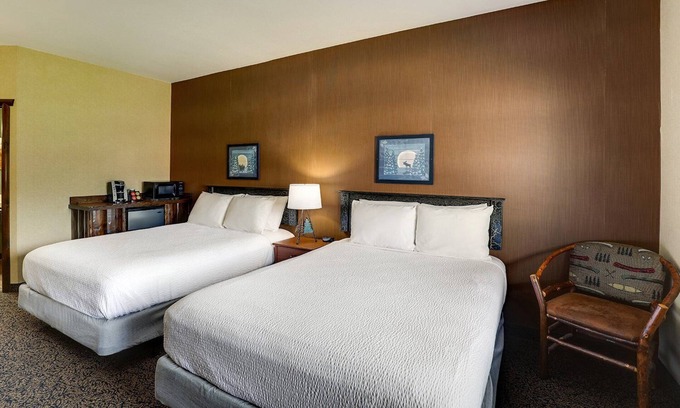 Columbia Hotel | Experience the Rustic Elegance of Stoney Creek! Heated Pools | 2 Units