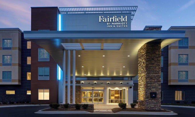 Bolingbrook Hotel | Fairfield Inn & Suites by Marriott Chicago Bolingbrook