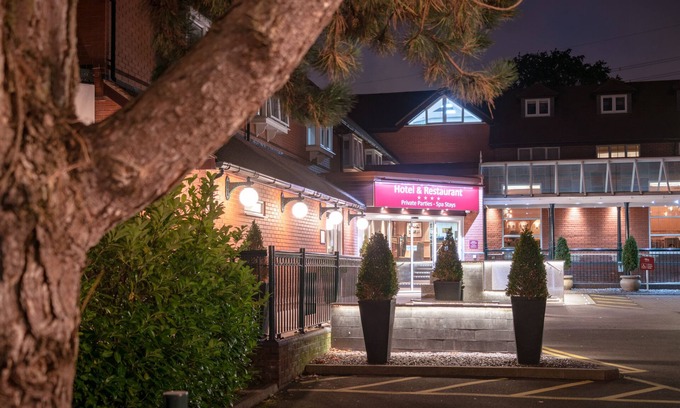 Aldridge Hotel | Fairlawns Hotel and Spa