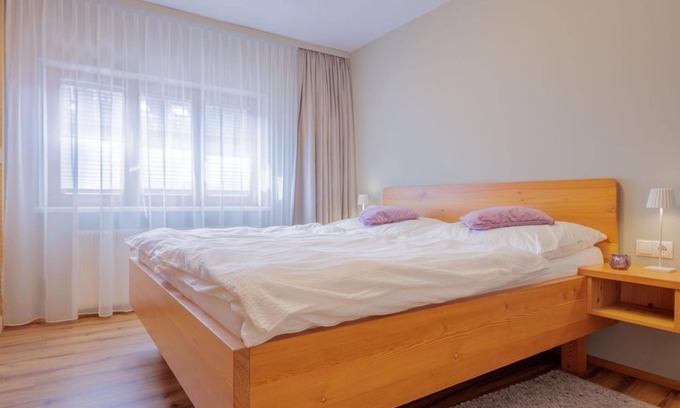 Buers Apartment | Familien Appartement - Haus Christina