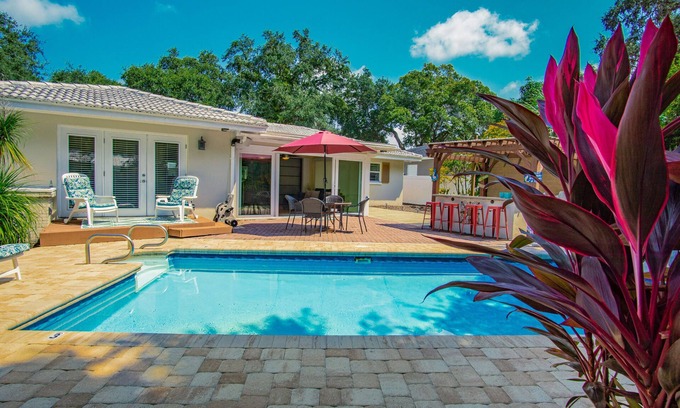 Largo House | Family and dog friendly pool home, close to Gulf and beaches, WD and AC