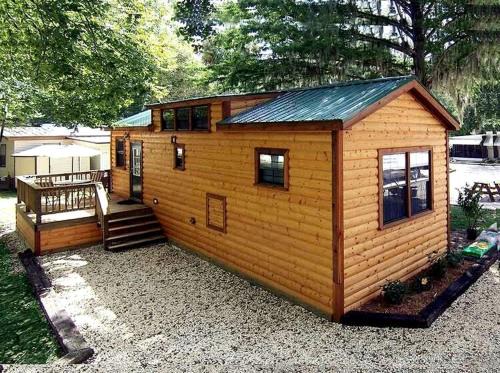 Inverness House | Family-Friendly Cabin Ideal to Create New Memories in Inverness, Florida