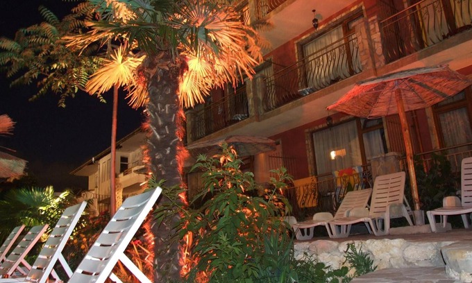 Ravda Bed & Breakfast | Family hotel Tropicana