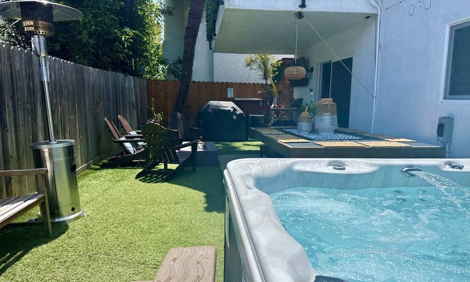 San Clemente Apartment | Family & Pet Friendly Escape w/Private Yard/HotTub