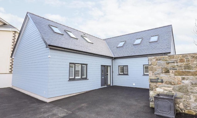 Garn Fadryn House | Faraway