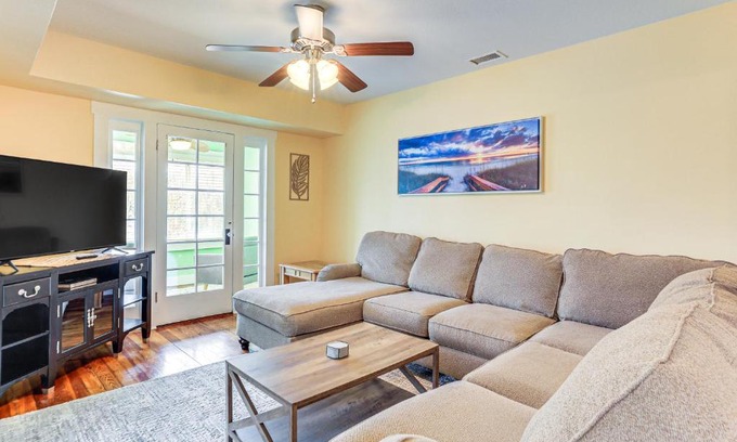 Palmetto Apartment | Fish, Relax and Repeat Palmetto Unit with Patio!