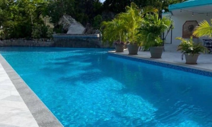Rosendal Resort | Flamboyan on the Bay Resort and Villas