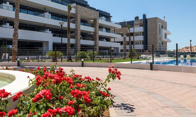 Orihuela Costa Resort | Flamenca Village Mar Holidays