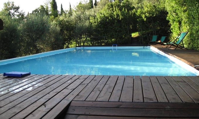Fiesole Apartment | Florence Countryside Elegant Apartment Suite with Pool