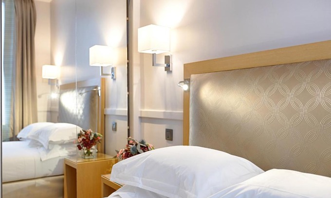 Chaillot Hotel | Floride-Etoile
