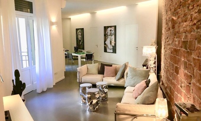 Cerchia dei navigli House | FLORIO'S COURT AT THE SCALA luxury apartment