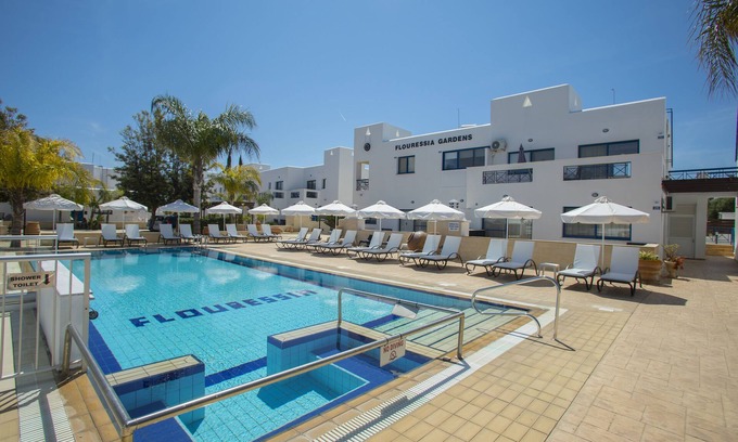 Pernera Hotel | Flouressia Gardens