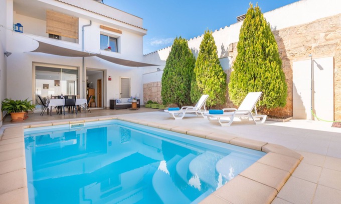 Muro Villa | FONERS MALLORQUINS - Villa with private pool in Muro. Free WiFi
