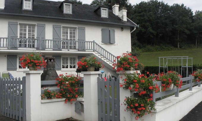 Roquiague Apartment | For rent cottage in the Basque Country