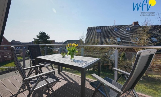 Borkum House | Four separate bedrooms, balcony and terrace with garden!