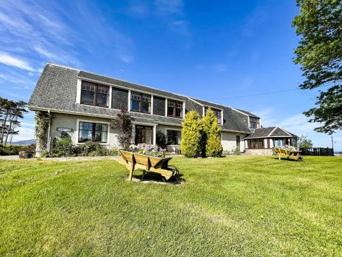 Fourpenny House | Fourpenny Cottage - Uk34744