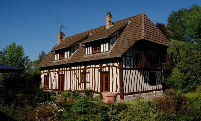 Anglesqueville-la-Bras-Long House | 180 m² House ∙ 3 bedrooms ∙ 6 guests