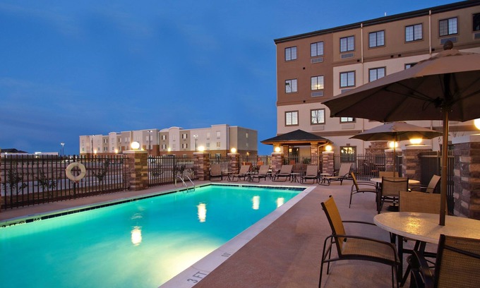 Odessa Condo | Free Breakfast. Outdoor Pool. Gym. Perfect Family Vacation!