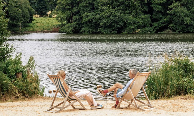 Fritton Hotel | Fritton Lake - The Clubhouse