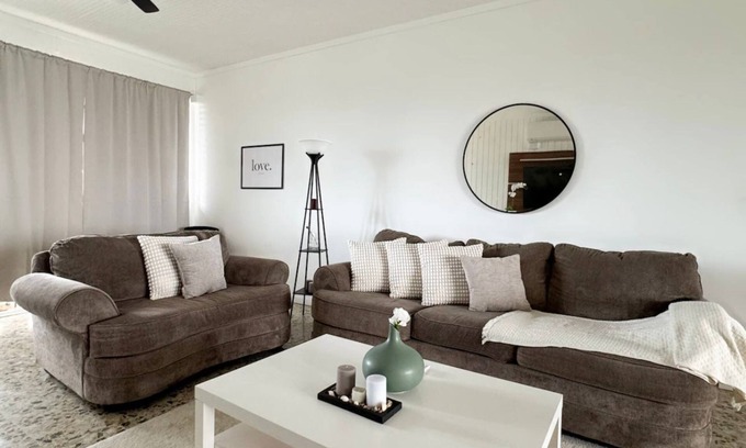 Cerro Gordo Apartment | Fully equipped apartment with AC, WiFi in unique location in Vega Alta Beach.